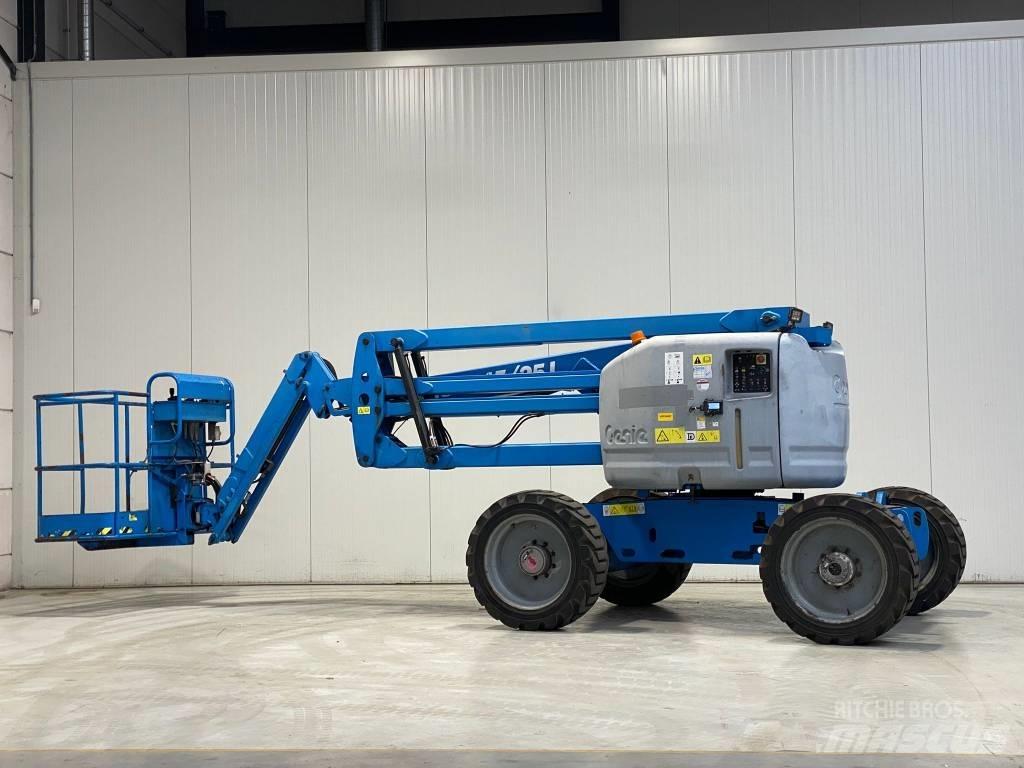 Genie Z-45/25 Karos emelők
