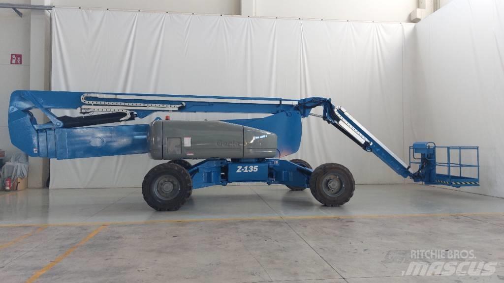 Genie ZX 135/70 Karos emelők