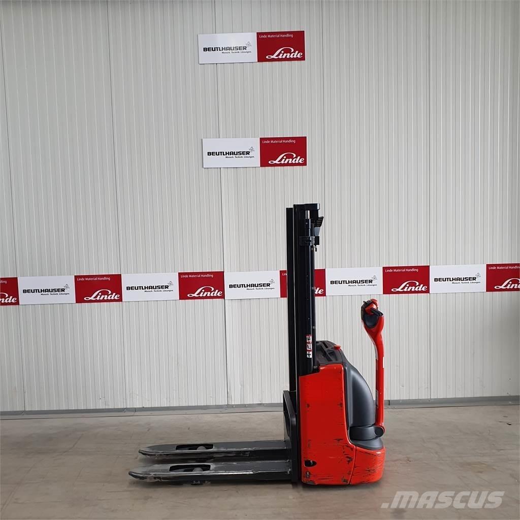 Linde L10 Gyalogkíséretű targonca