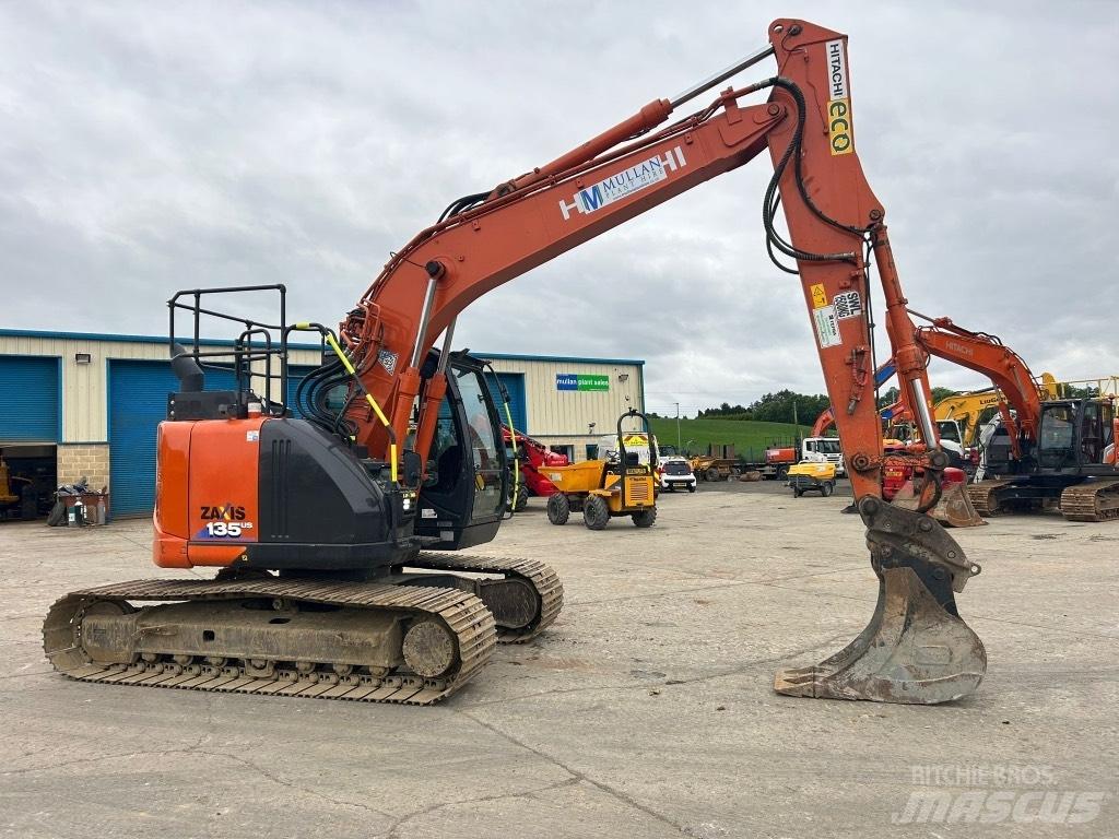 Hitachi ZX135 US-6 Lánctalpas kotrók