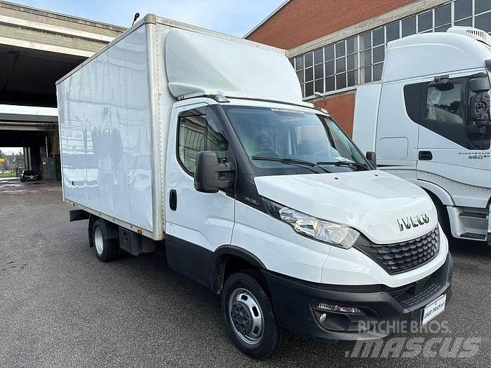 Iveco 35C14 Egyéb