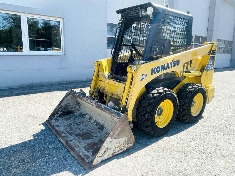 Komatsu SK 714-5 Kompaktrakodók