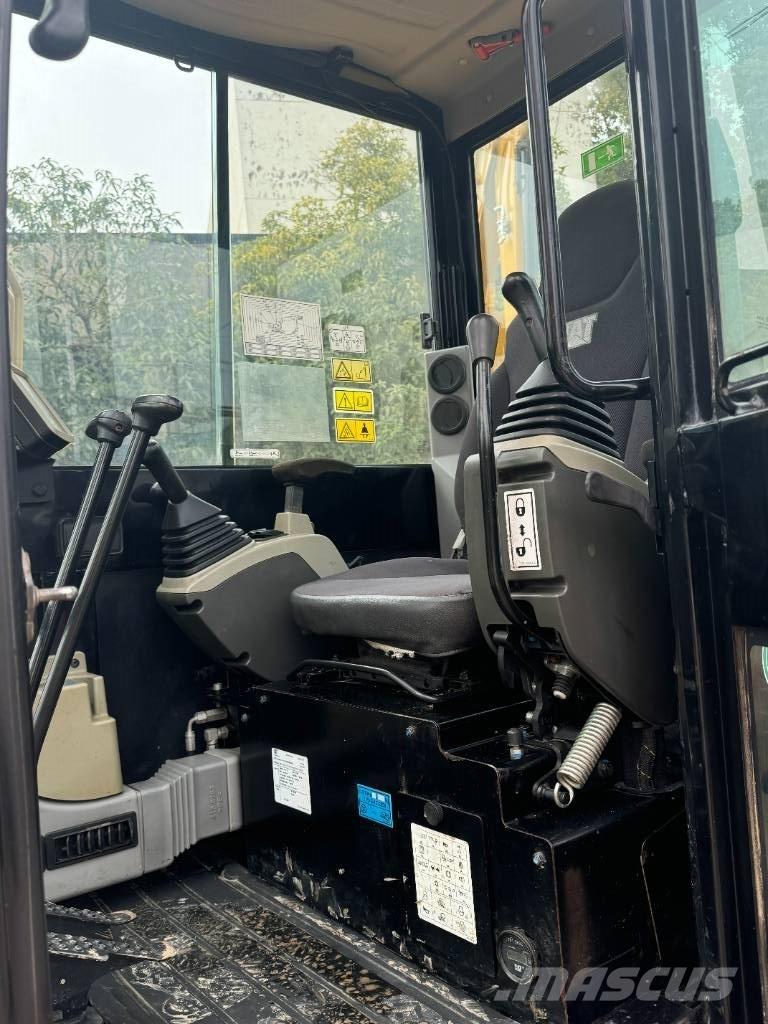 CAT CAT 305.5E2 Mini kotrók < 7t