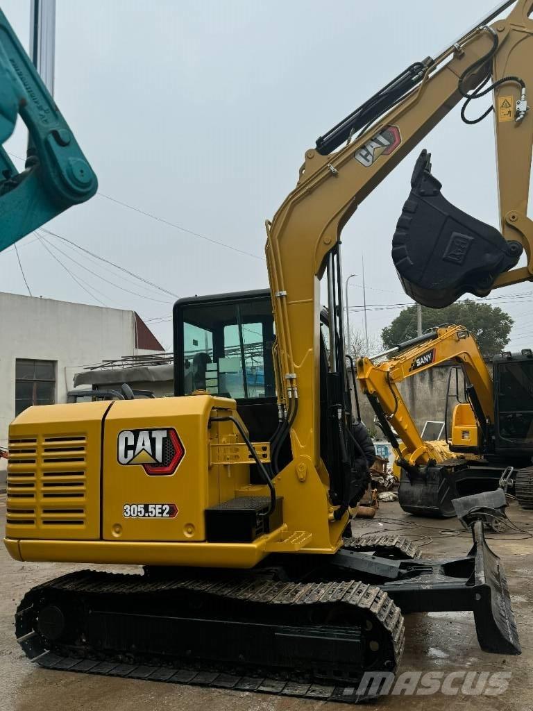 CAT CAT 305.5E2 Mini kotrók < 7t
