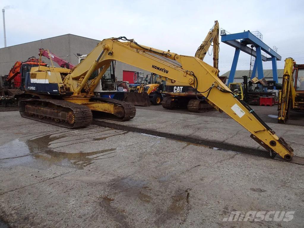 Komatsu PC210LC-5K Lánctalpas kotrók