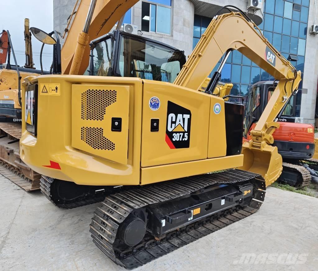 CAT 307.5 Mini kotrók < 7t
