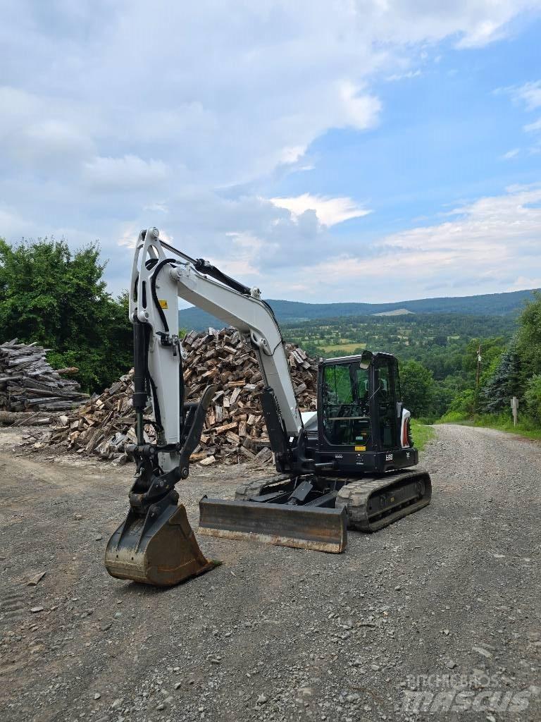Bobcat E88 Lánctalpas kotrók