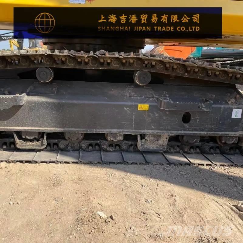 Komatsu PC 220 Lánctalpas kotrók