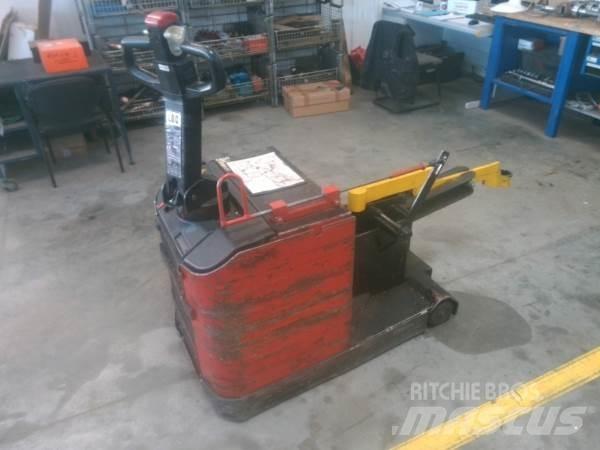 Manitou TA30 Elektromos gyalogkíséretű targoncák