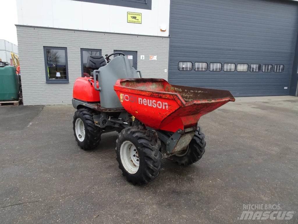 Neuson 1001 Mezei dömperek