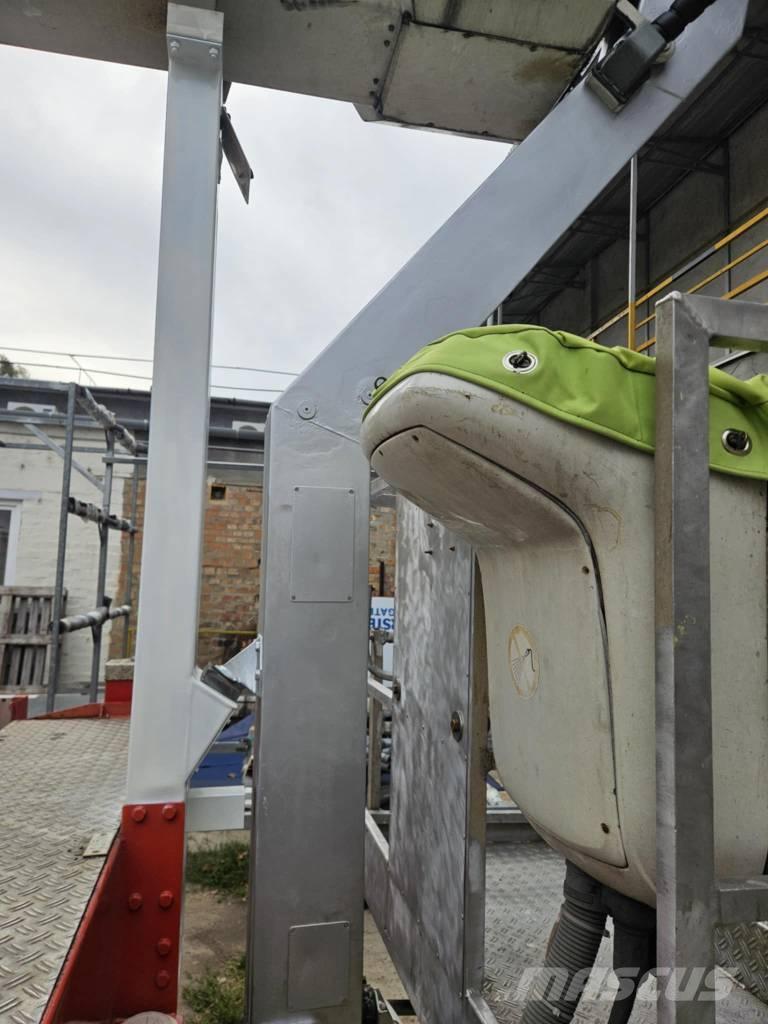 Bison TKA26 Teherautóra szerelt emelők és állványok