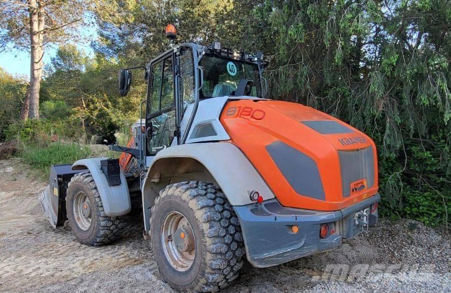 Kramer 8180 Gumikerekes homlokrakodók