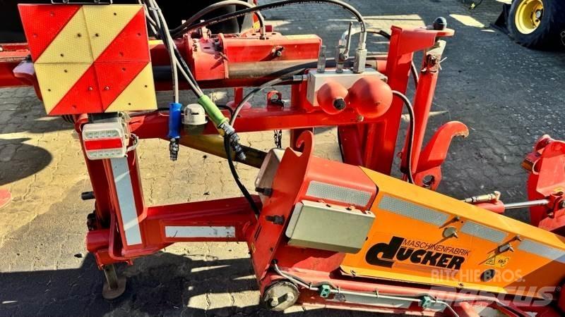 Dücker USM 15 VR4 Egyéb szálastakarmányozási gépek