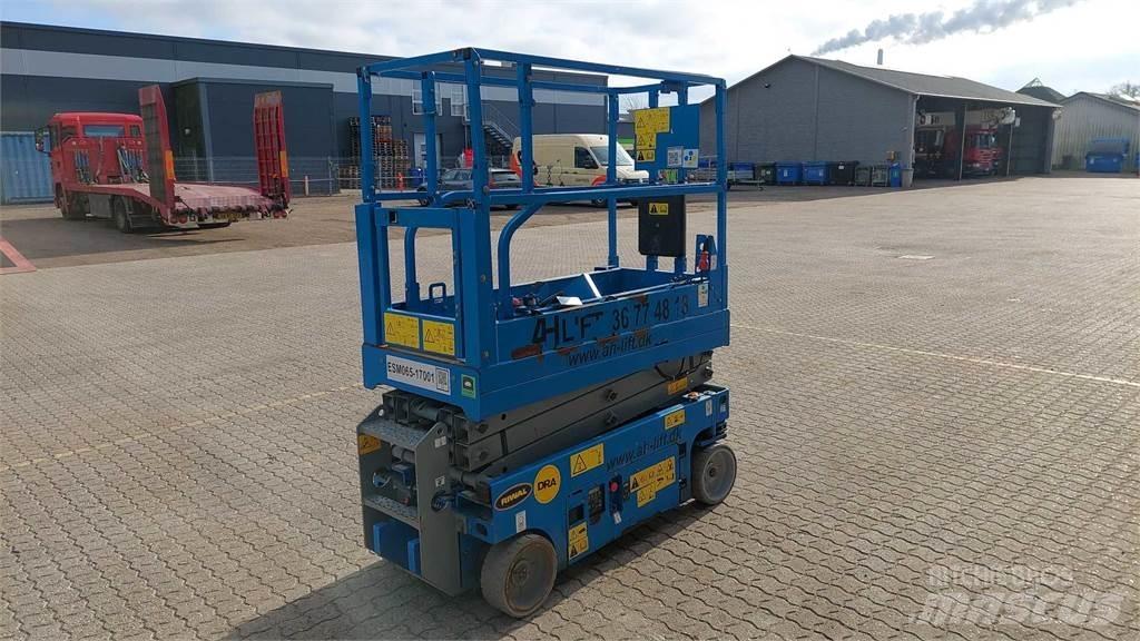 Genie GS1532 Ollós emelők