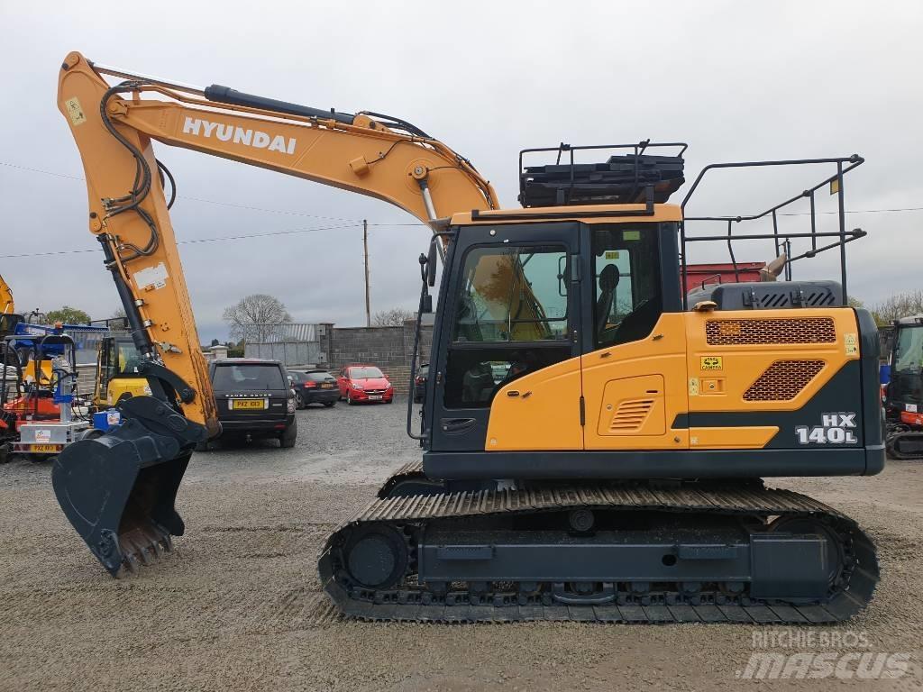 Hyundai HX140LC Lánctalpas kotrók