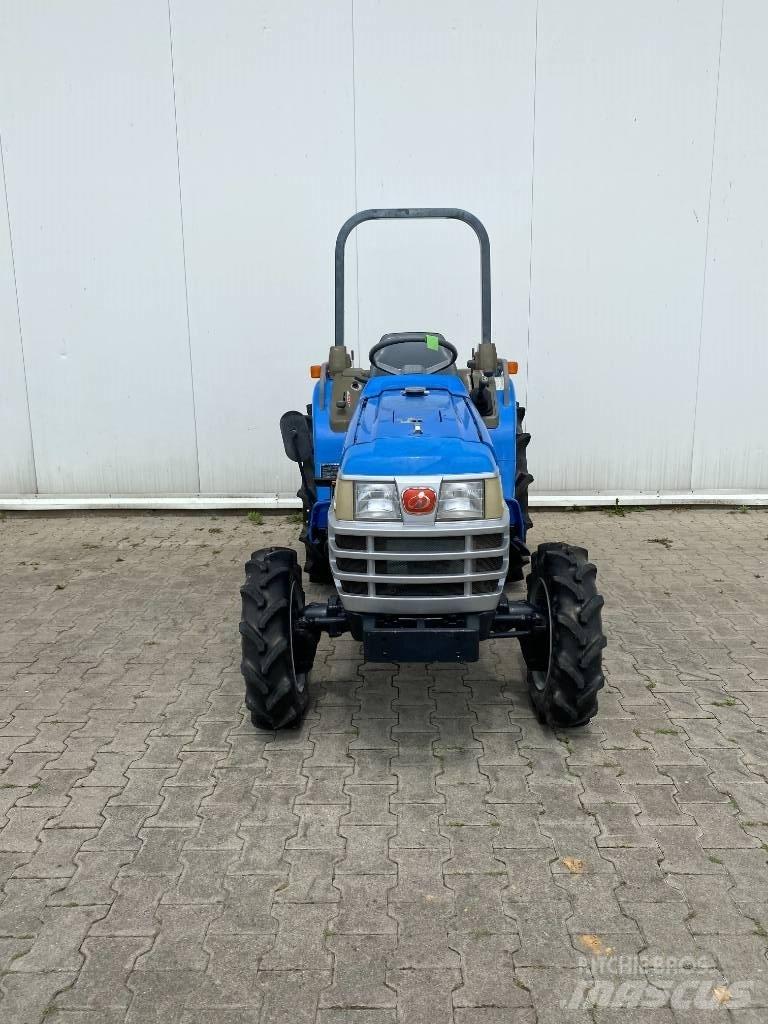 Iseki Sial 223 Kompakt traktorok
