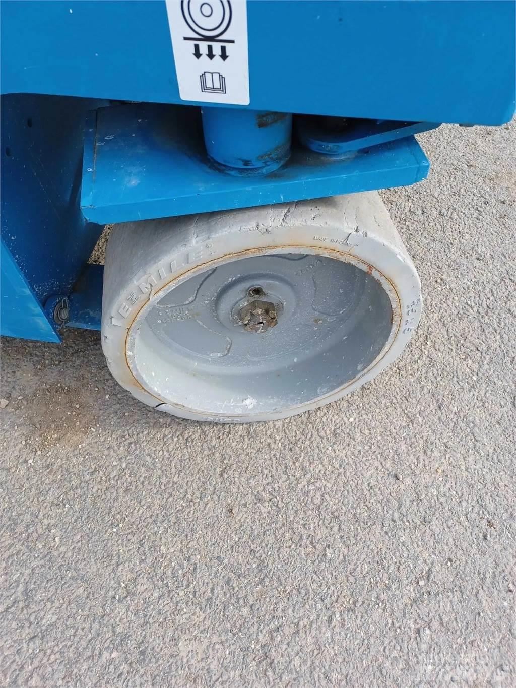 Genie GS 2646 Ollós emelők
