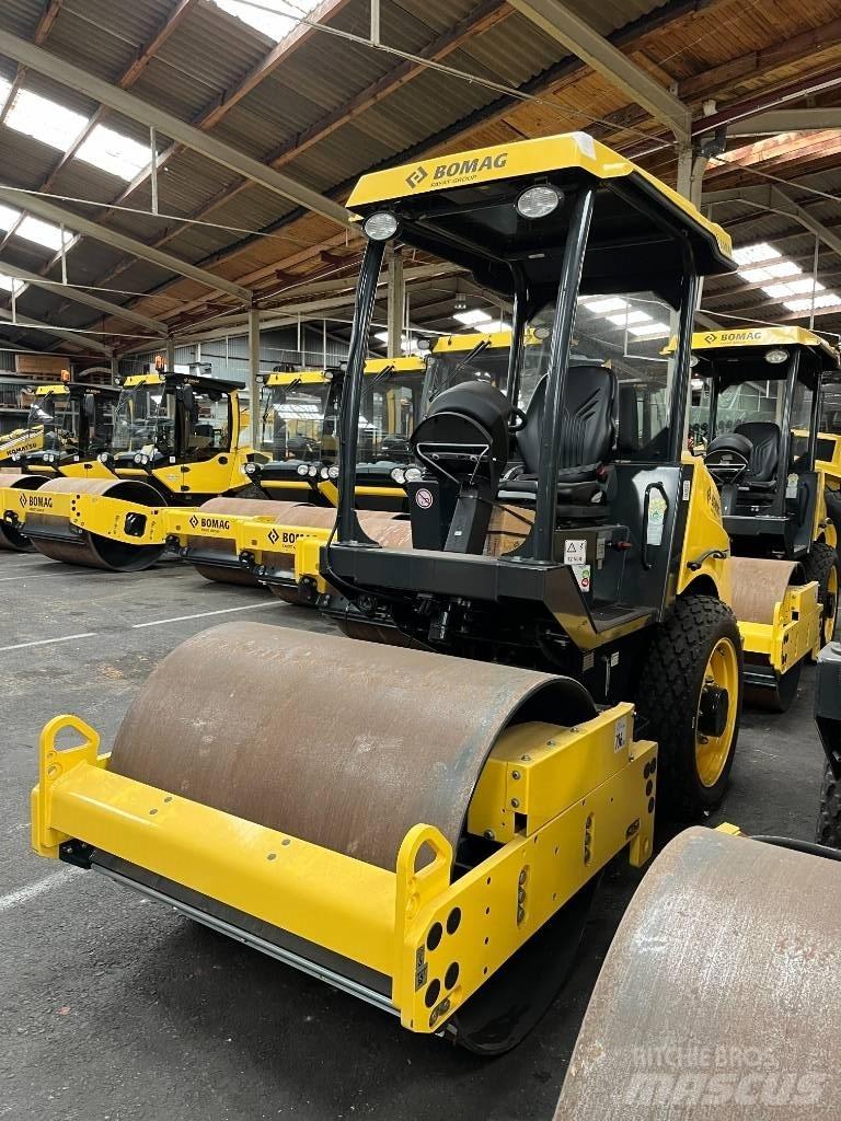 Bomag BW 124 DH-5 Egydobos hengerek