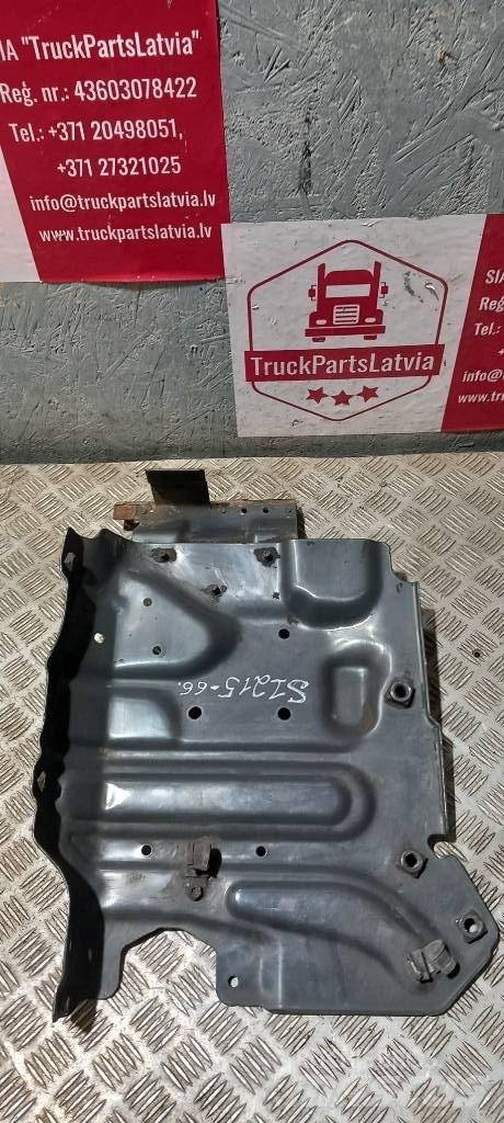 Scania R440  2105660 Vezetőfülke és belső tartozékok