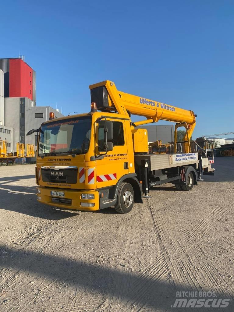 Ruthmann T 330 Teherautóra szerelt emelők és állványok