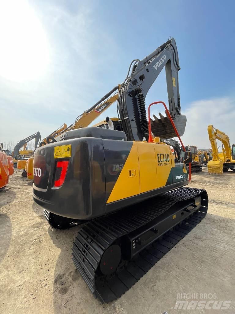 Volvo EC 140 Közepes (midi) kotrók 7 t - 12 t