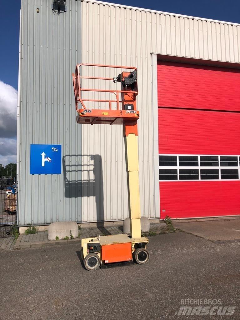 JLG 1230 ES Személyemelők