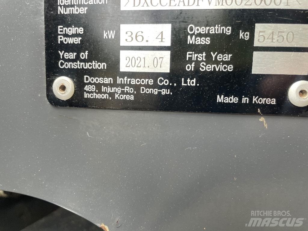 Doosan DX 50 Z Mini kotrók < 7t