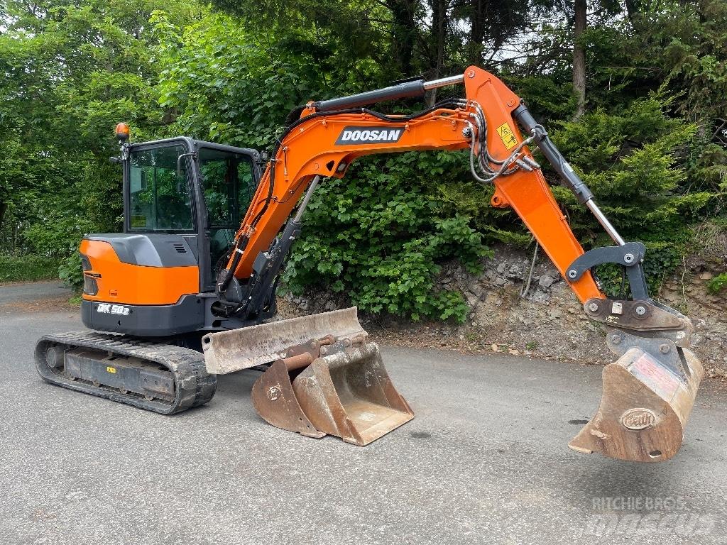 Doosan DX 50 Z Mini kotrók < 7t