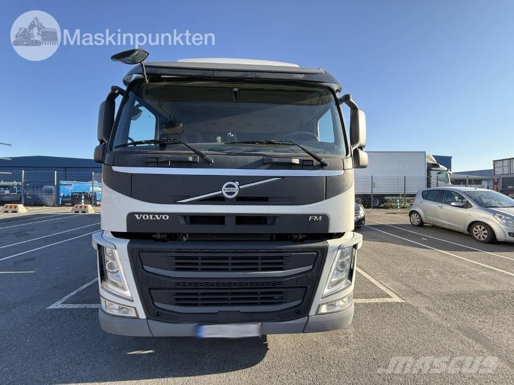 Volvo FM 340 Dobozos teherautók