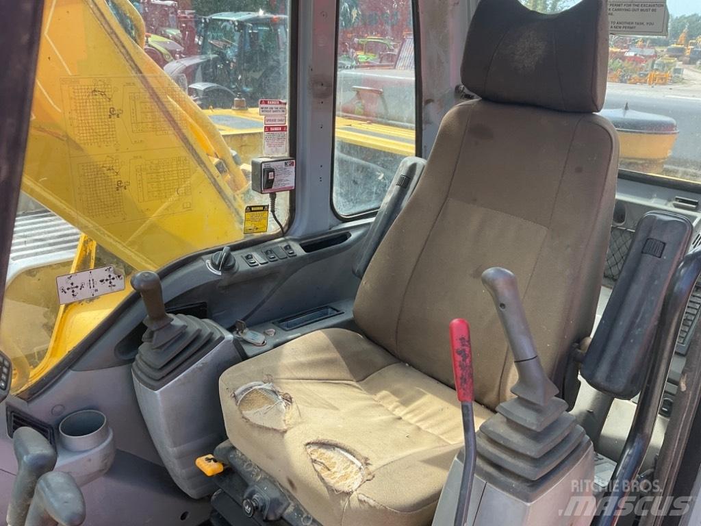 New Holland E 305 Lánctalpas kotrók