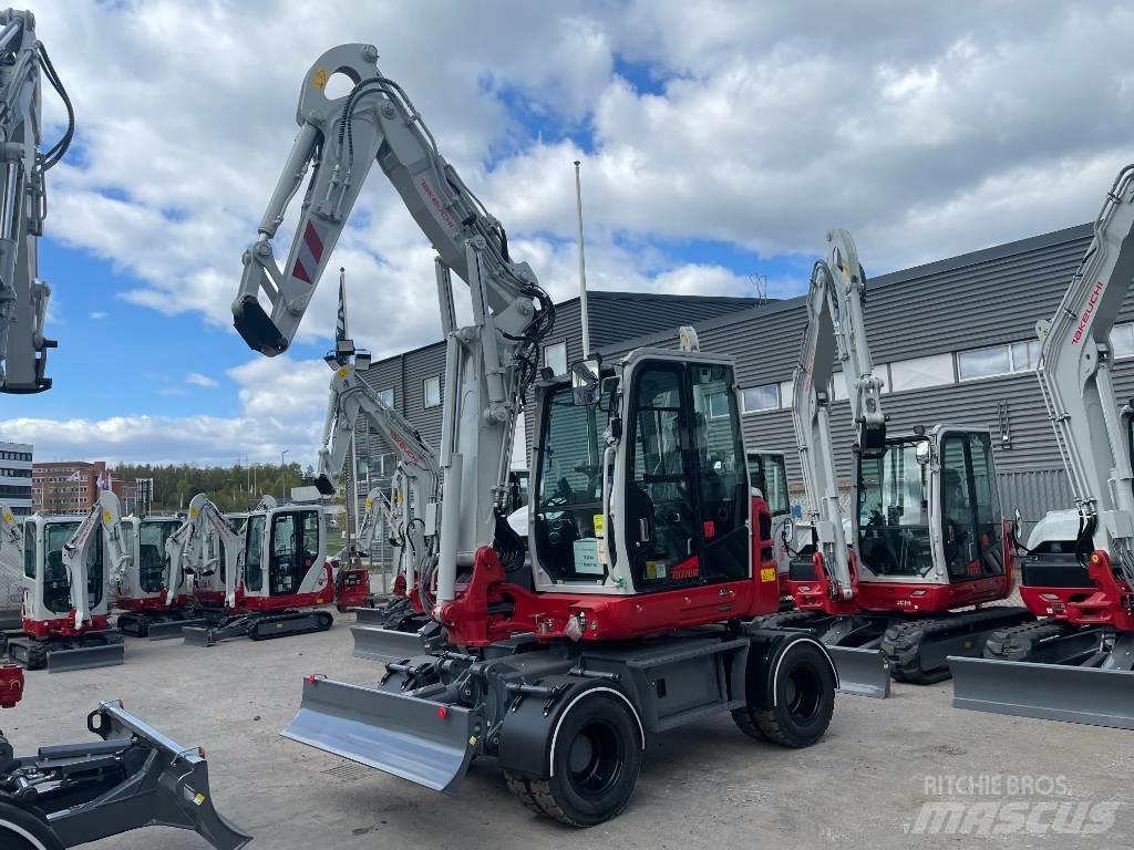 Takeuchi TB 370W Gumikerekes kotrók