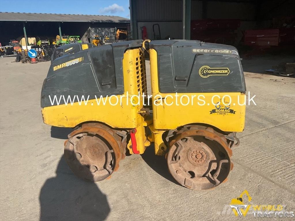 Bomag BMP 8500 Vibrátorok