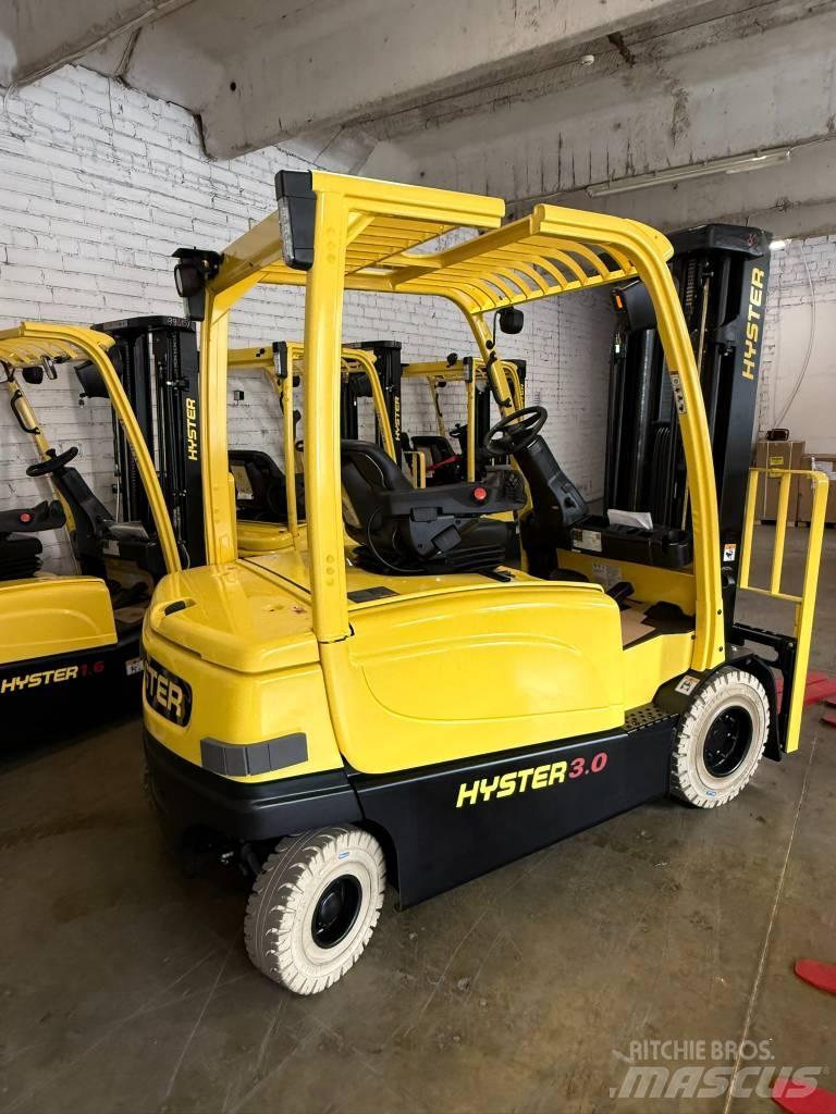 Hyster J3.0XN Elektromos targoncák