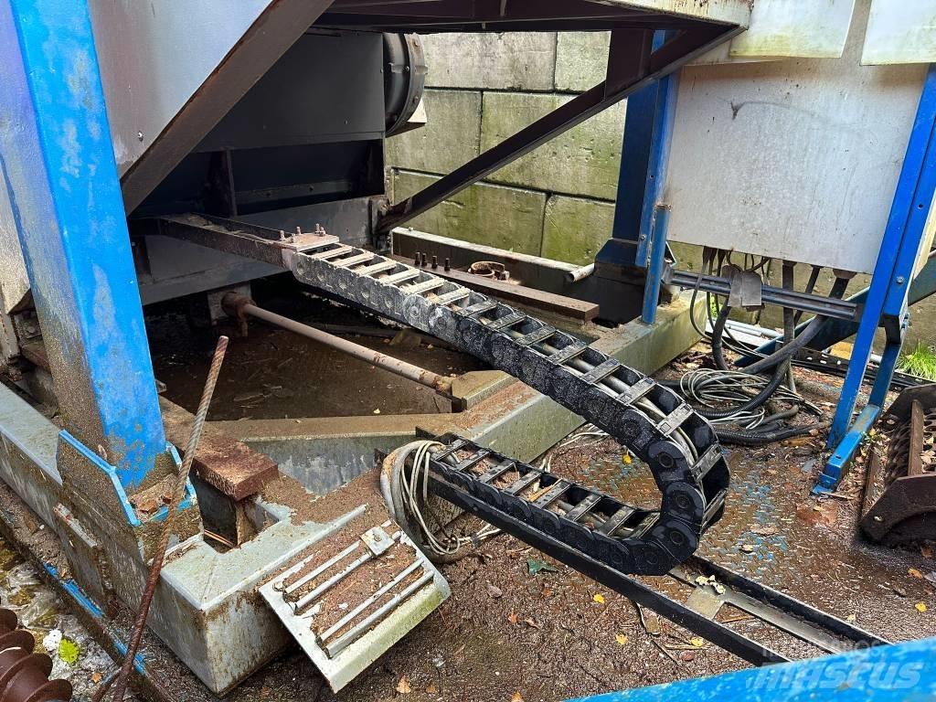 Lindner T1500 Irat megsemmisítők