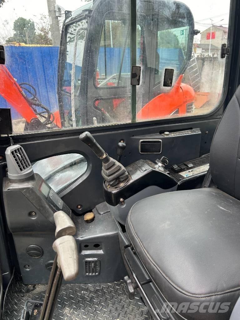 Hitachi ZX 50 Mini kotrók < 7t