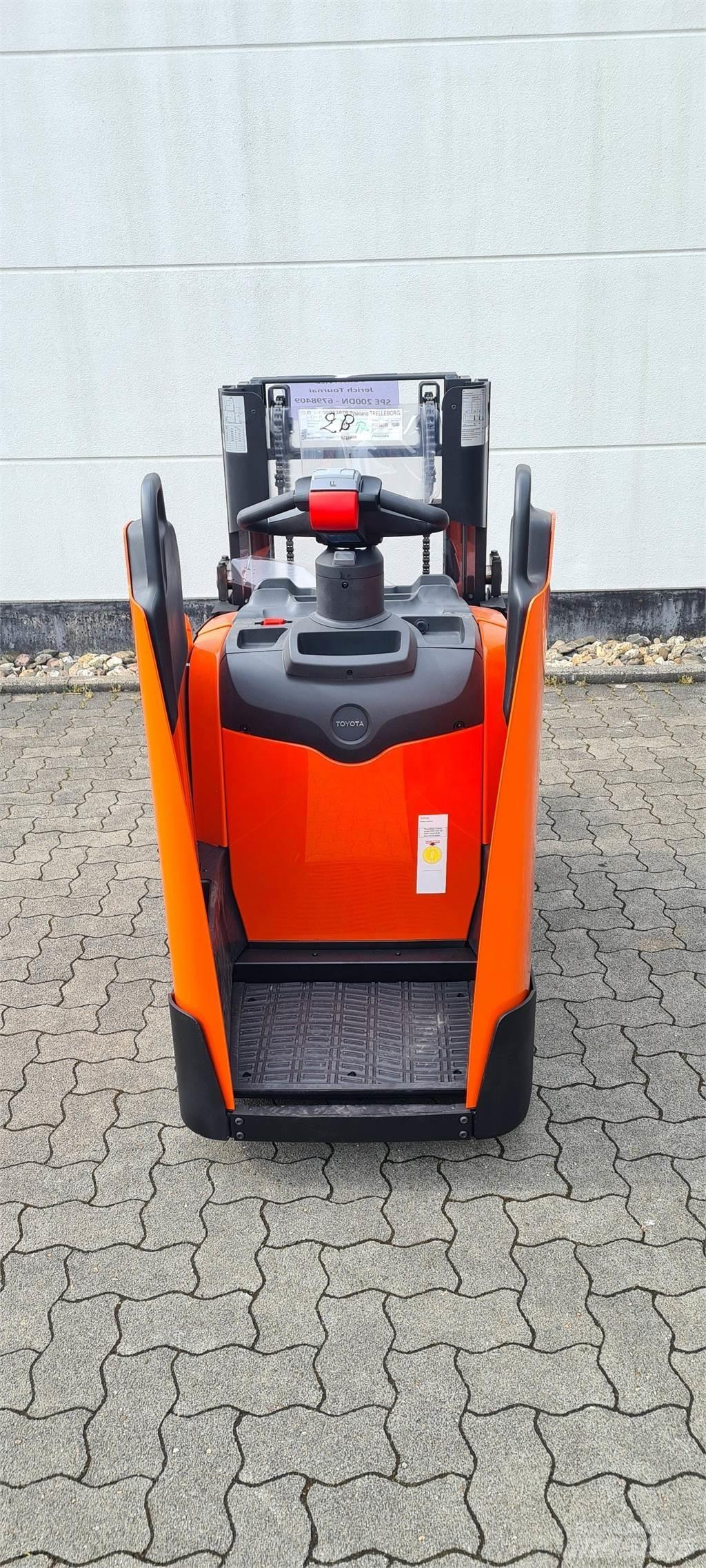 Toyota BT SPE200D Gyalogkíséretű targonca