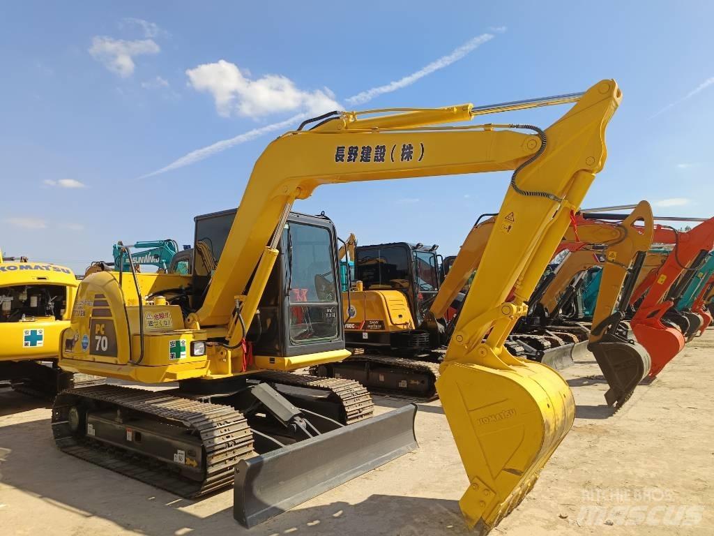 Komatsu PC 70 Lánctalpas kotrók