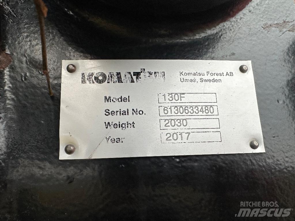 Komatsu 855 Kihordók