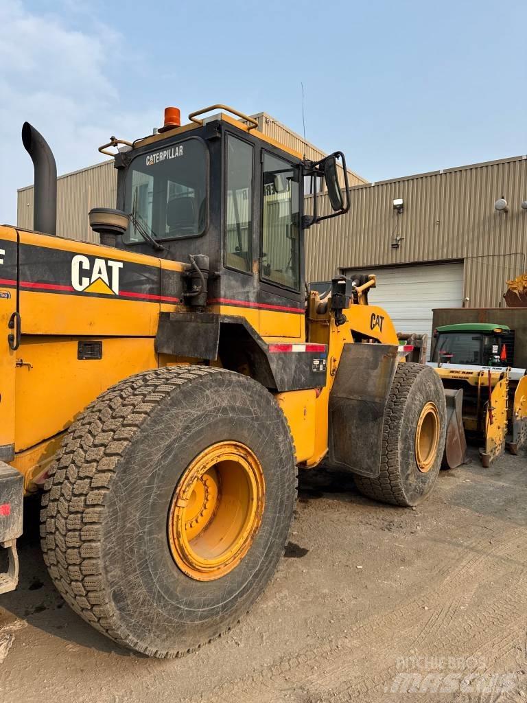 CAT 950 F Gumikerekes homlokrakodók