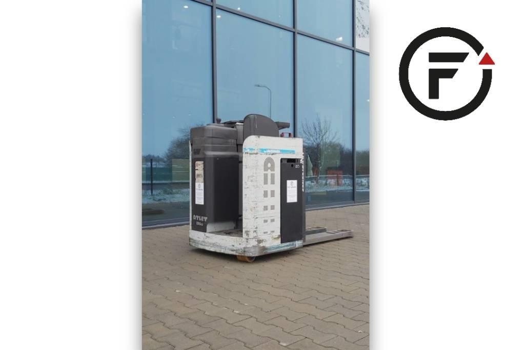 UniCarriers ALL200 Vezetőállásos alacsony emelőkocsi
