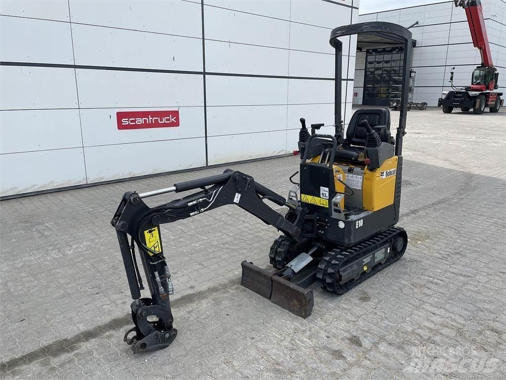 Bobcat E10 Gumikerekes kotrók