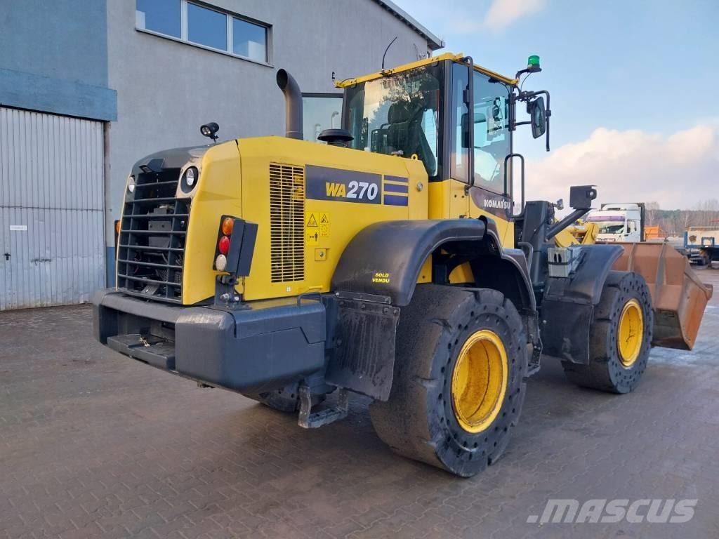Komatsu WA270-7 Gumikerekes homlokrakodók