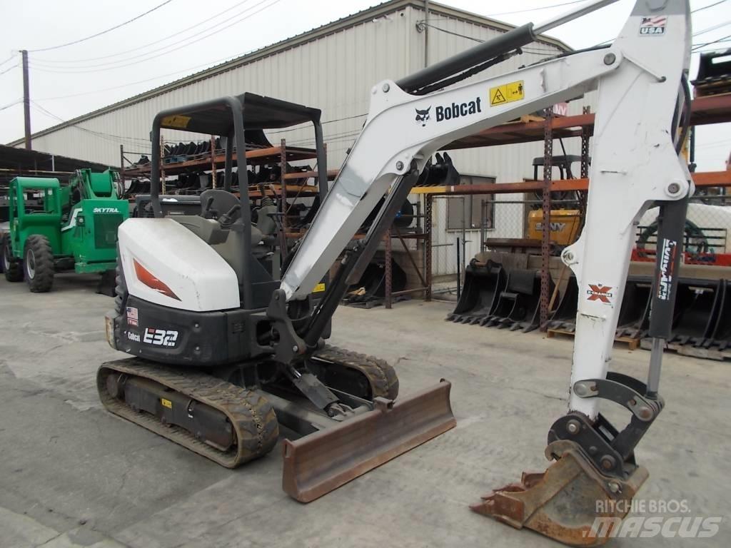 Bobcat E32i Mini kotrók < 7t