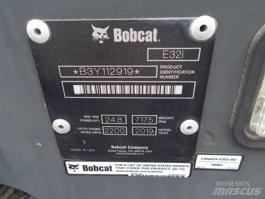 Bobcat E32i Mini kotrók < 7t