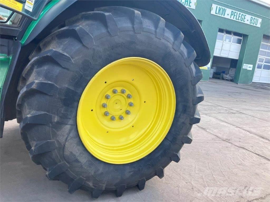 John Deere 6250R Traktorok