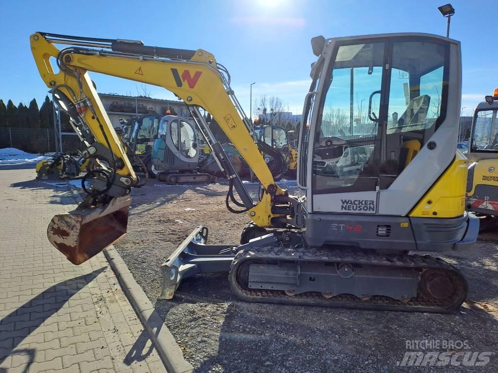 Wacker Neuson ET42 Lánctalpas kotrók
