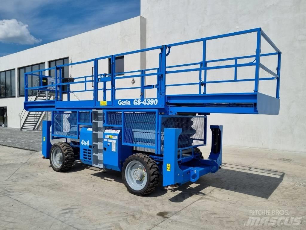 Genie GS 4390        P478 Ollós emelők