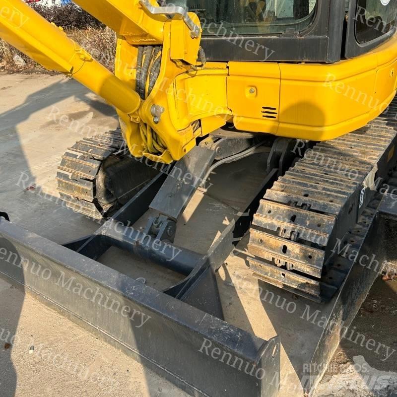 Komatsu PC35MR Mini kotrók < 7t
