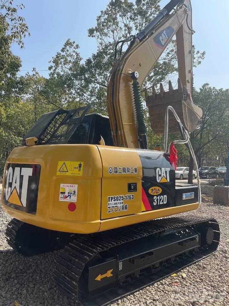 CAT 312 Közepes (midi) kotrók 7 t - 12 t