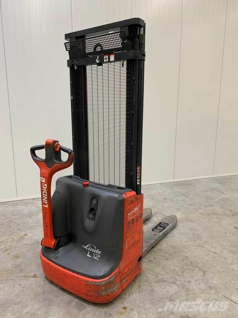 Linde L12 Elektromos gyalogkíséretű targoncák
